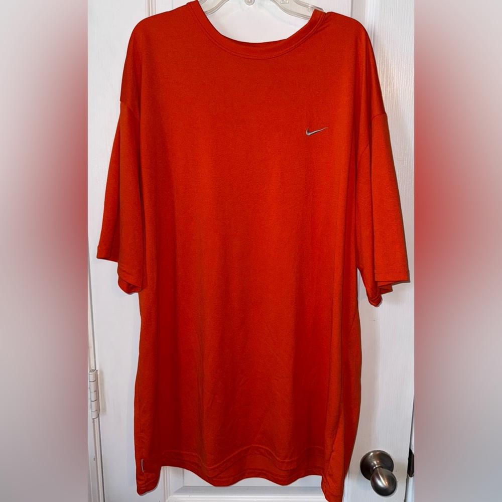 Nike Dri-FIT Athletic Performance Tee Orange Size XL